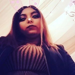 Meet your Posher, Janeth